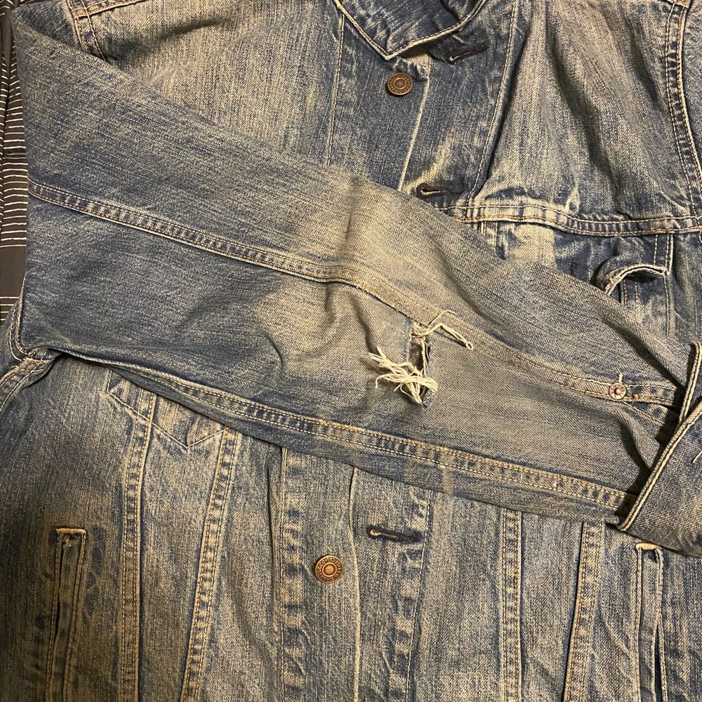 Jean jacket - Picture 3 of 3